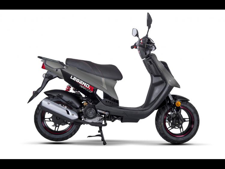 MASH LEGEND'R NAKED 50 CC