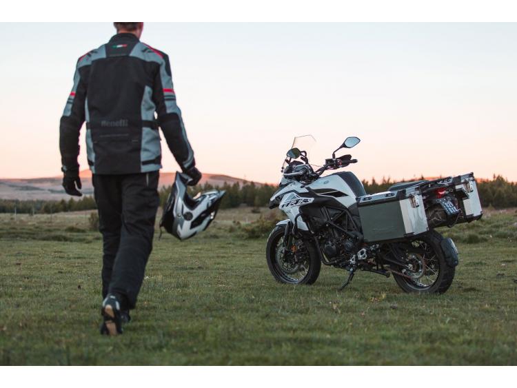 BENELLI TRK 502X E5