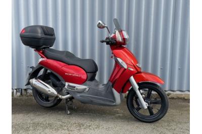 APRILIA SCARABEO 300