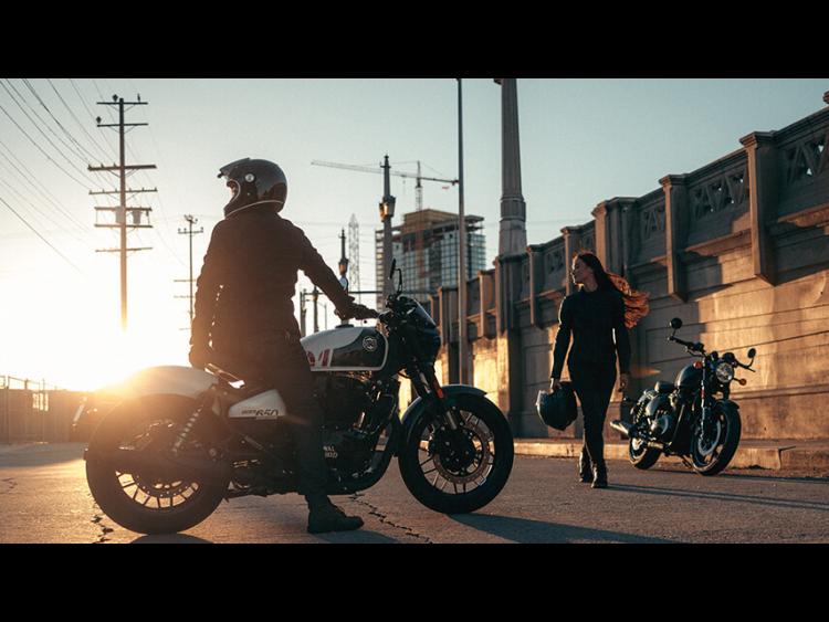 ROYAL ENFIELD SHOTGUN 650 - A2 -