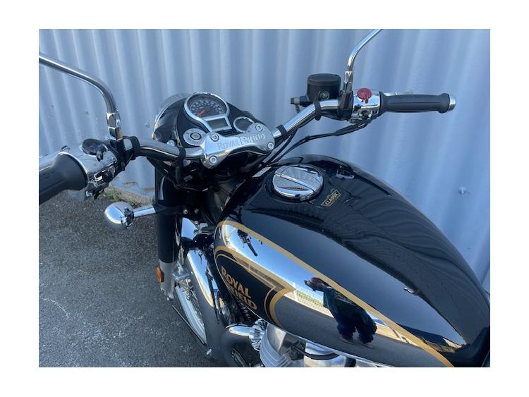 ROYAL ENFIELD CLASSIC 650
