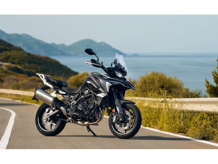 BENELLI TRK 702 E5