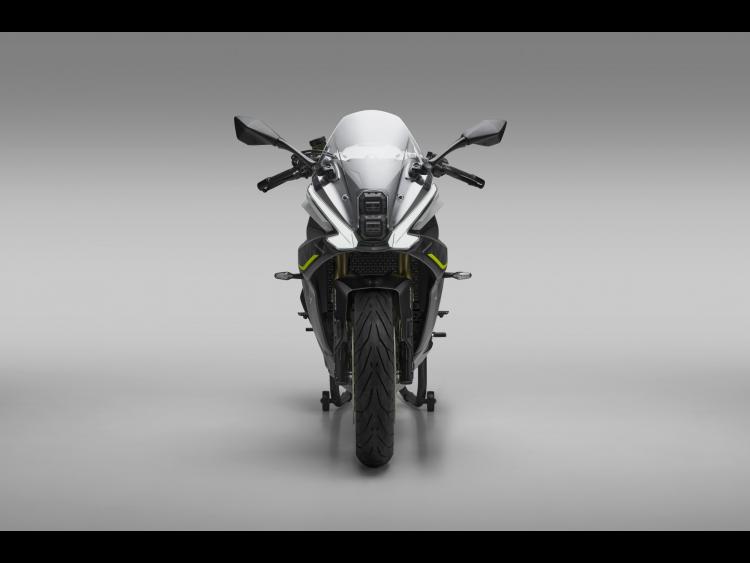 BENELLI TORNADO 550
